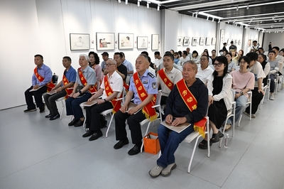 &ldquo;中國夢&middot;勞動美&rdquo;慶祝中華全國總工會成立 100 周年勞模風采藝術展開幕